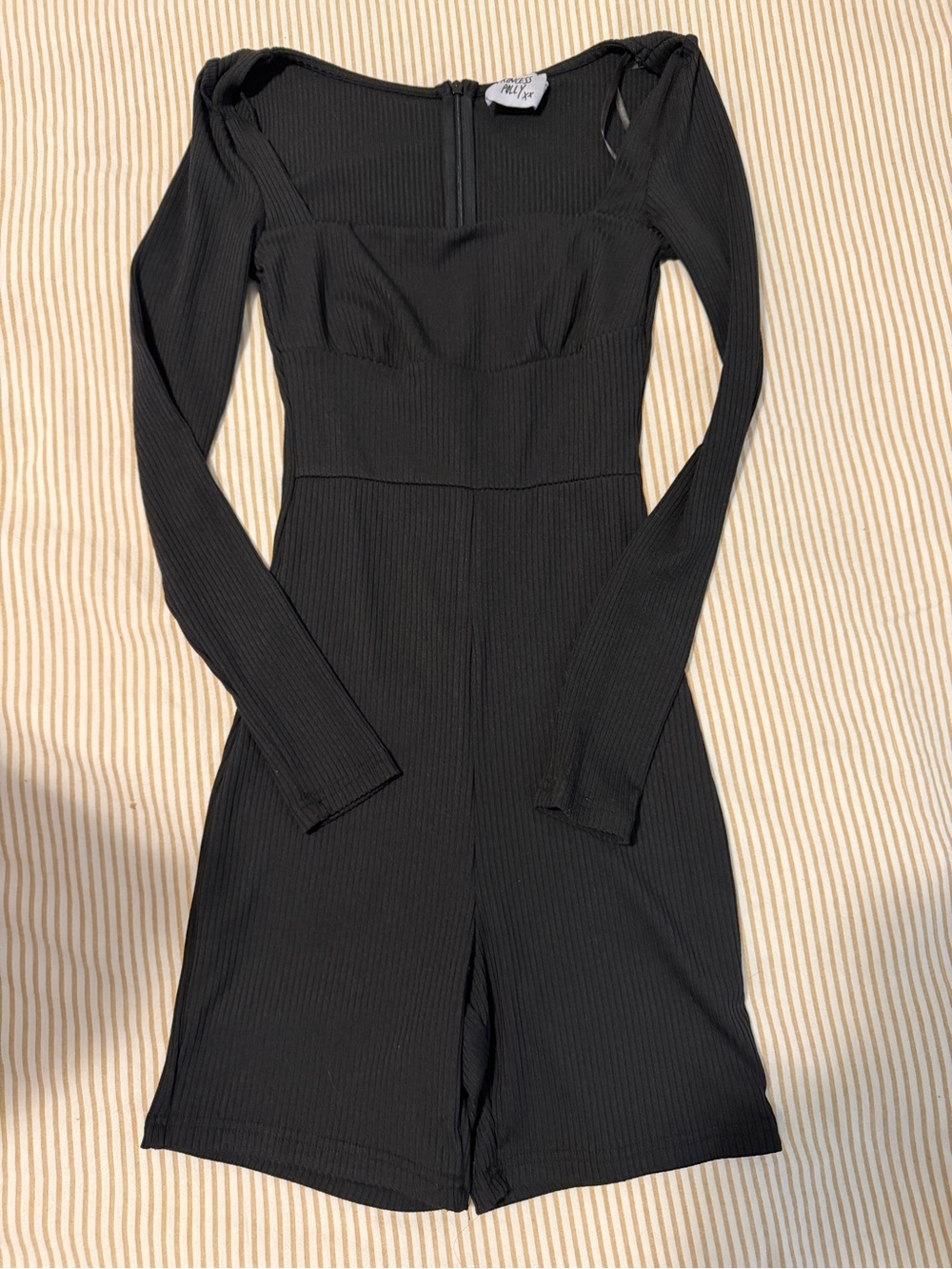 Princess Polly Black Long Sleeve Square Neck Romper sz 0